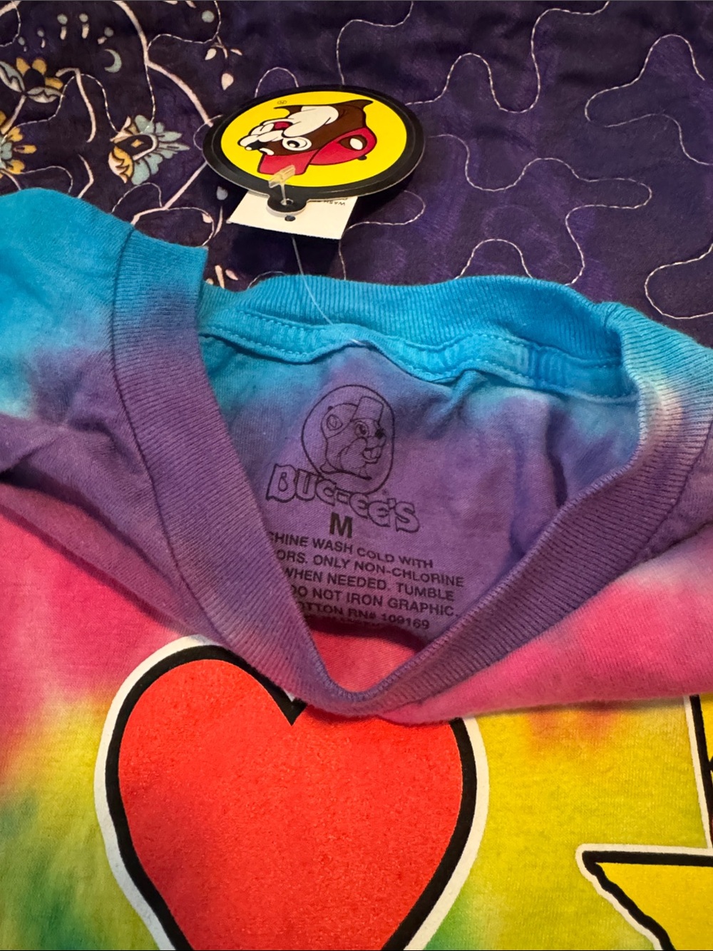 Buc-ee's Unisex M T-shirts - Light Blue with Texas graphic and Tie-Dye price - Picture 3 of 5